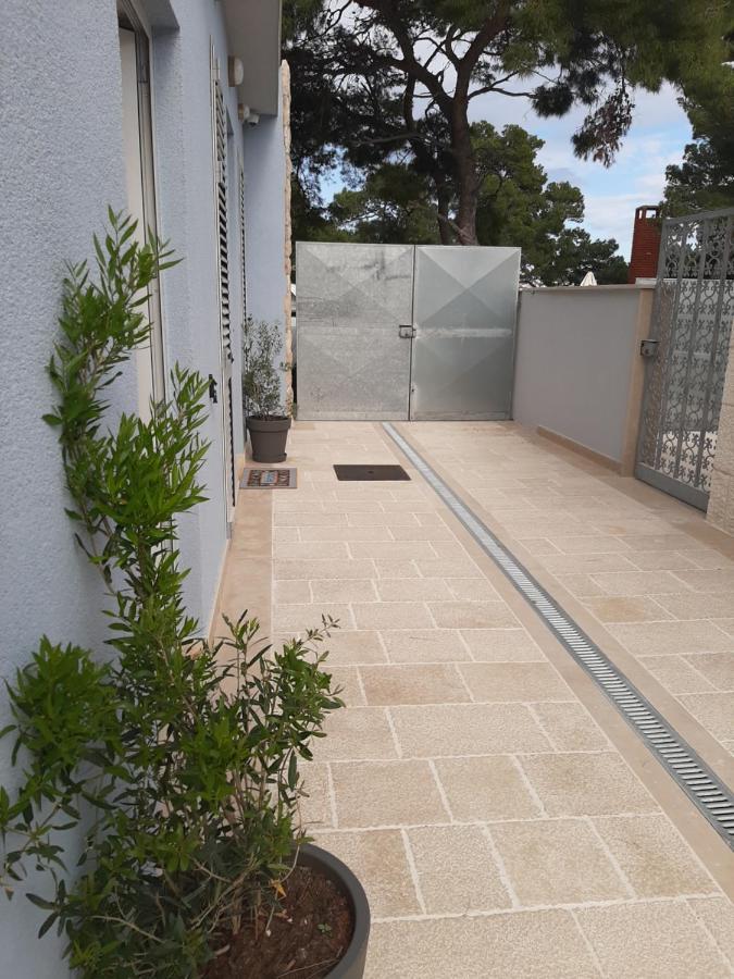 Beach Residences Caroline Hvar Town Exterior photo