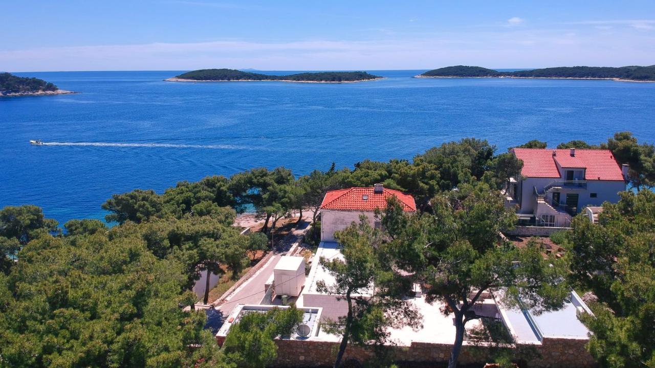 Beach Residences Caroline Hvar Town Exterior photo