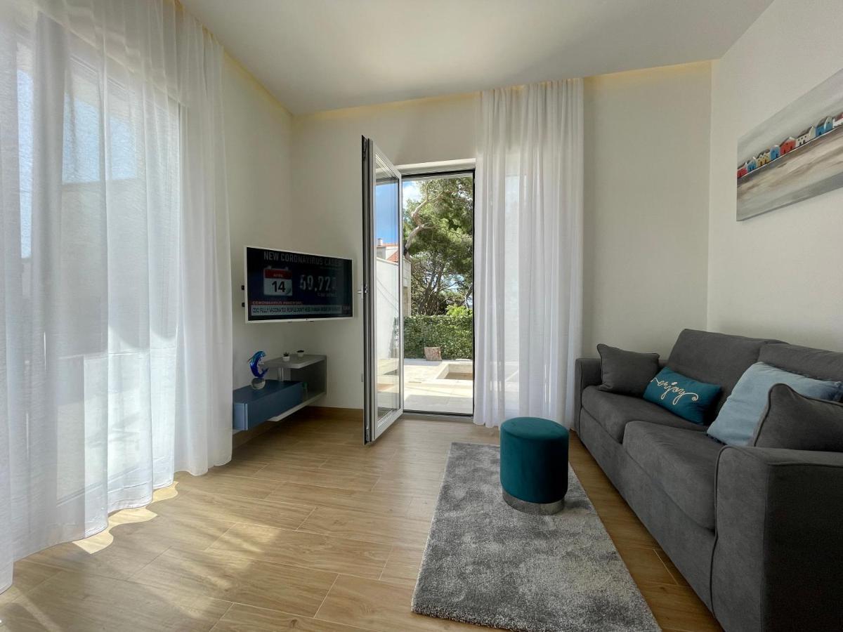 Beach Residences Caroline Hvar Town Exterior photo