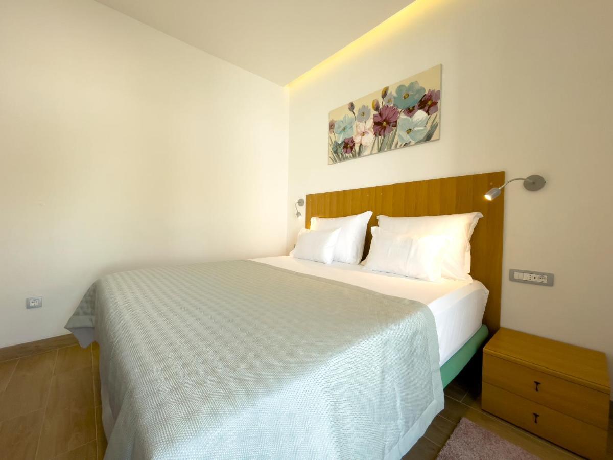 Beach Residences Caroline Hvar Town Exterior photo