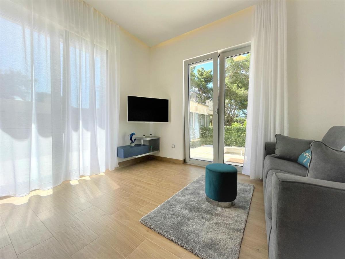 Beach Residences Caroline Hvar Town Exterior photo