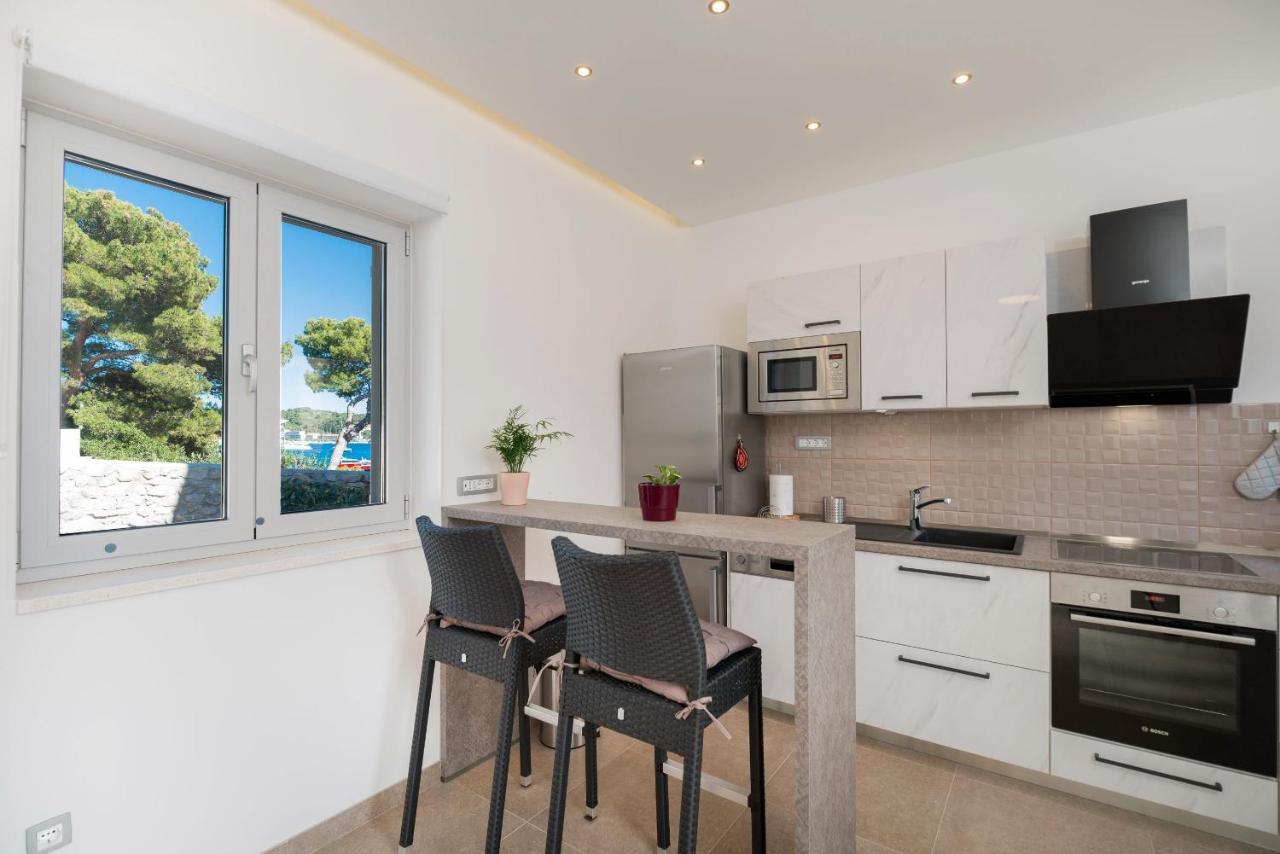 Beach Residences Caroline Hvar Town Exterior photo