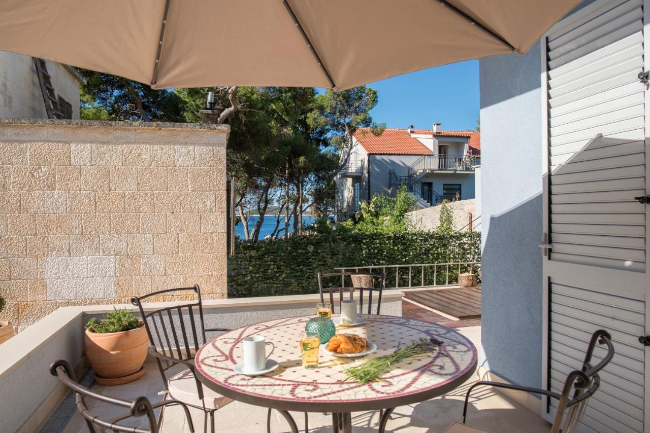 Beach Residences Caroline Hvar Town Exterior photo